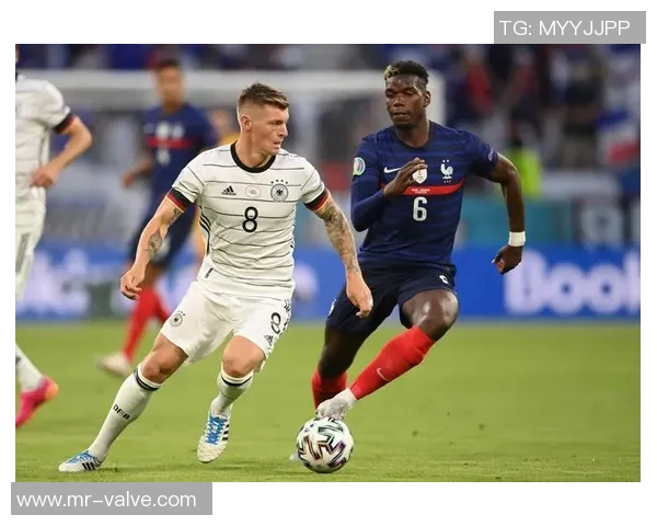 赛后分析上海网球队与北京网球队的力量对决与战术较量 赛后分析上海网球队与北京网球队的力量对决与战术较量